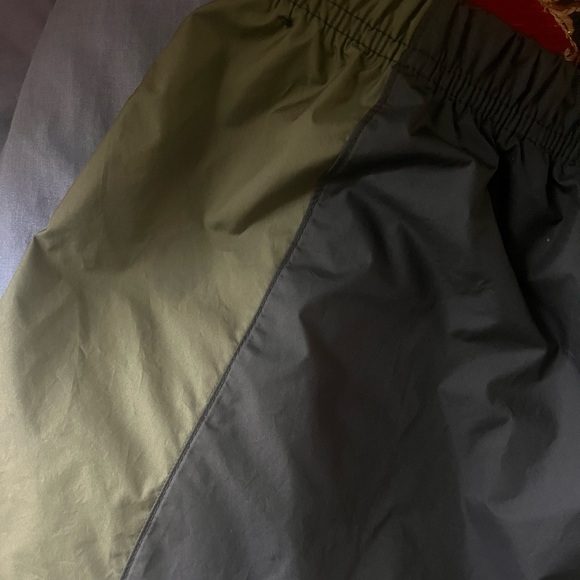 Nike Sportswear Women's Skirt Icon Clash Green Colorblock Sporty Small (K1) - Picture 9 of 9